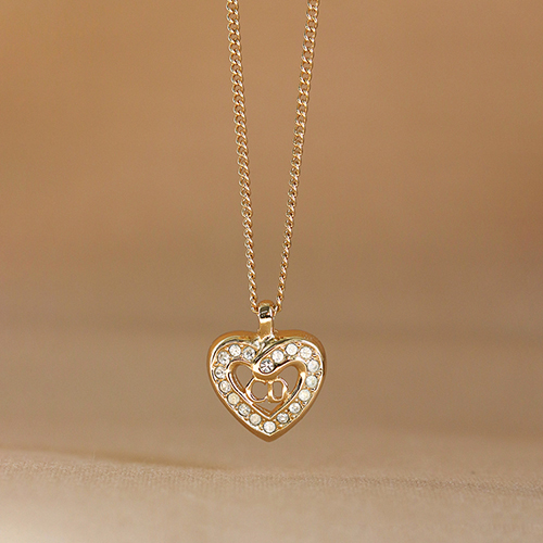 Christian Dior〈ヴィンテージジュエリー〉