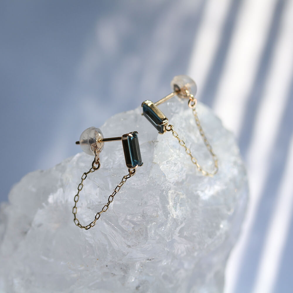 ロンドンブルートパーズ チェーンフープ ピアス | K10YG