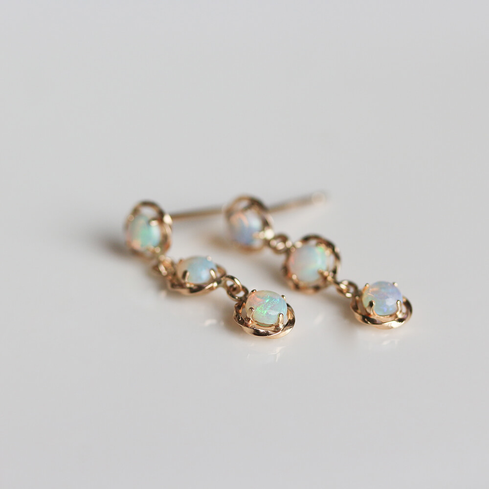 オパール ピアス | K10YG