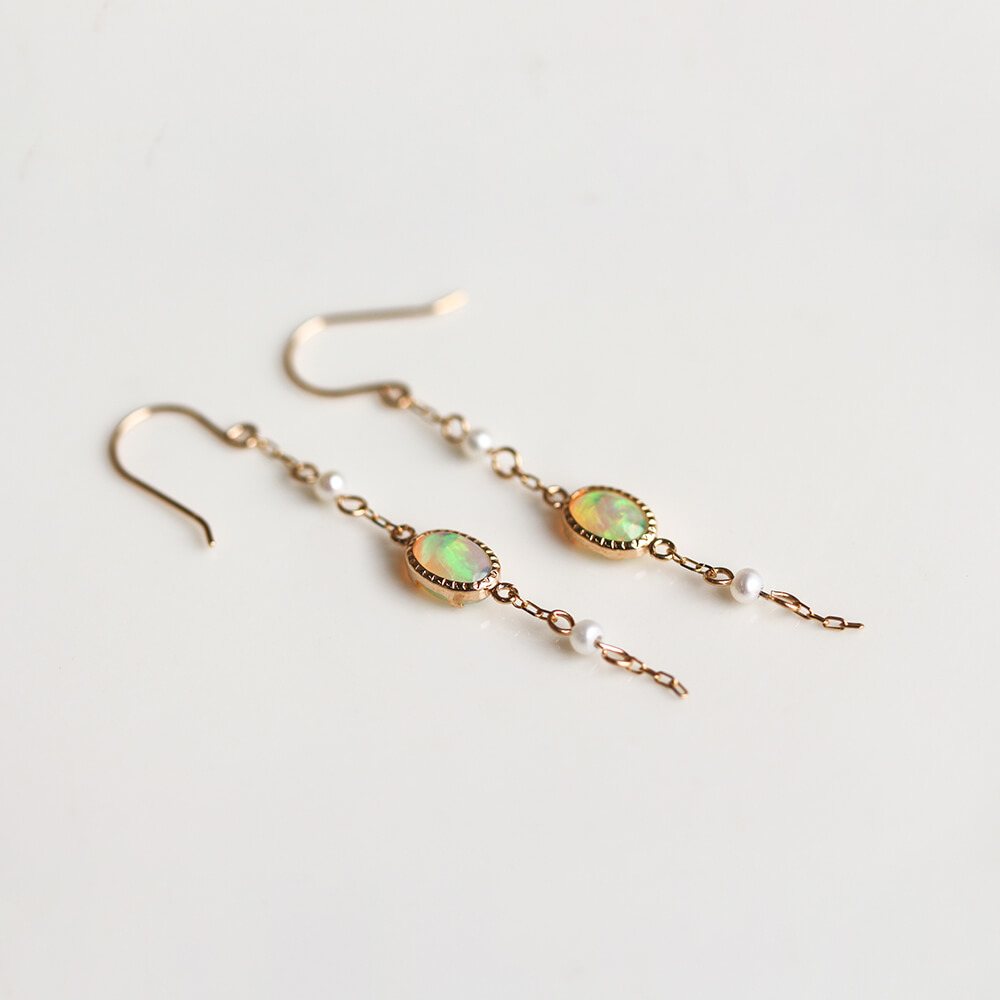 オパール / パール フック ピアス | K10YG