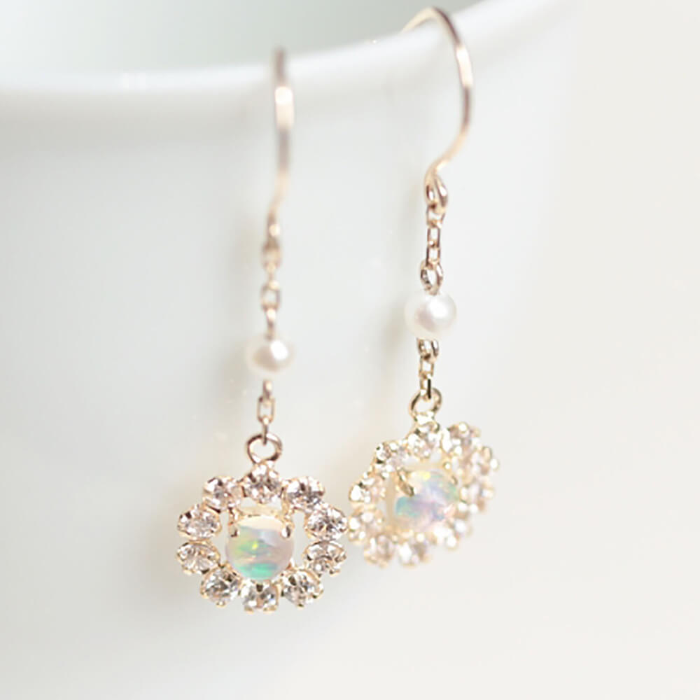 オパール フラワー フック ピアス | K10YG