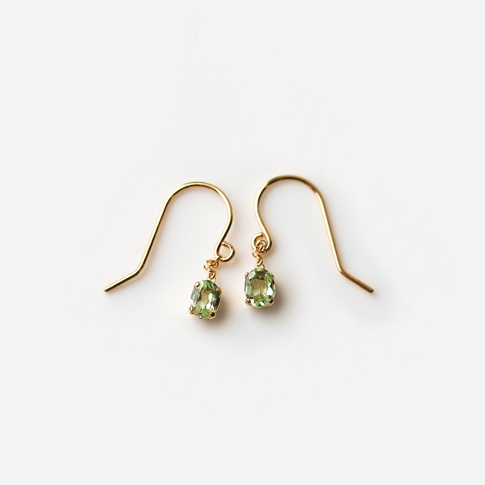 ミント ガーネット フック ピアス | K18〈Web限定〉
