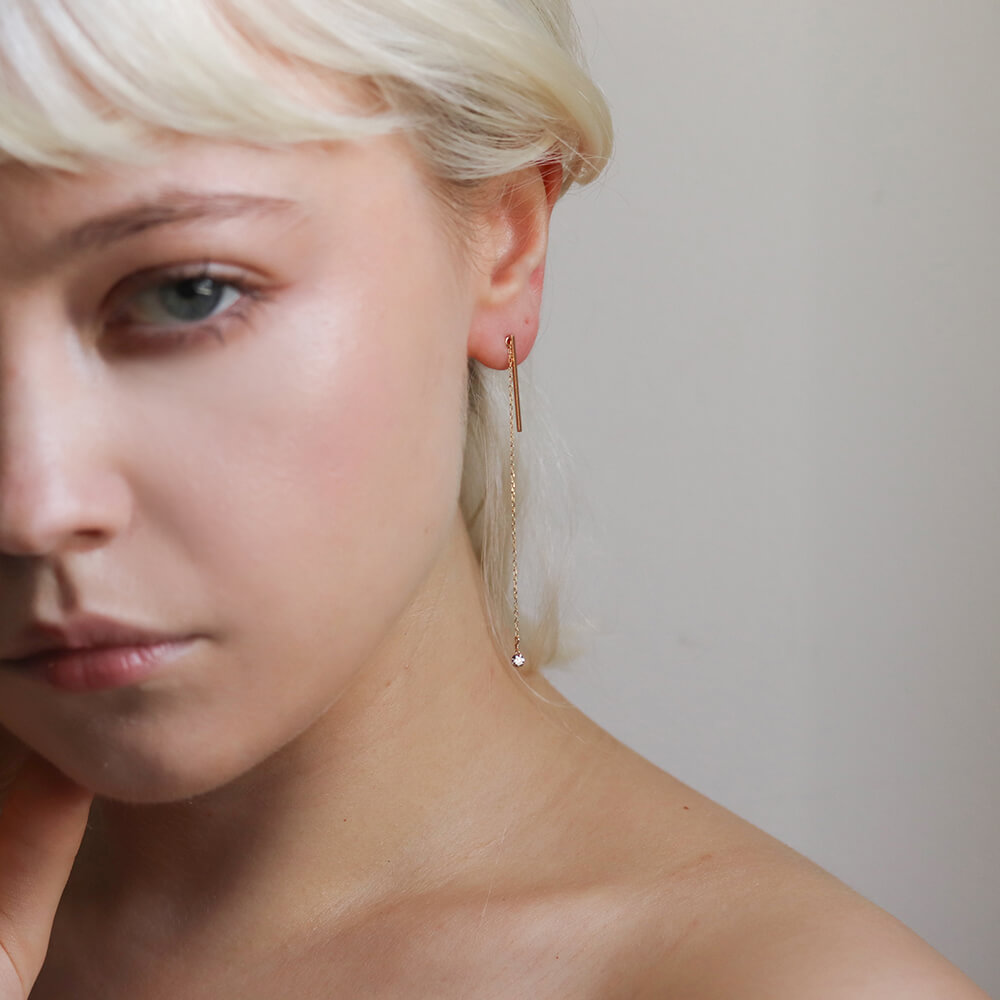 シャンパンダイヤモンド 0.2ct ピアス | K10YG 〈ヌーディー〉