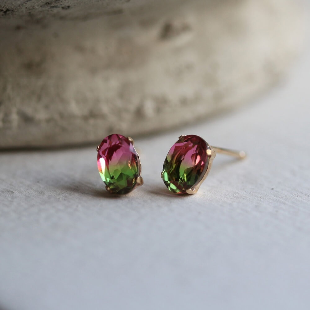 グラデーションクリスタル オーバル ピアス | K10YG