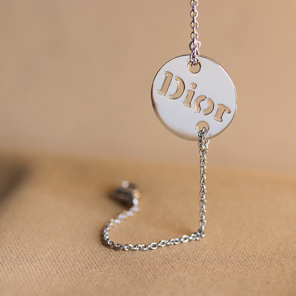 Christian Dior〈ヴィンテージジュエリー〉