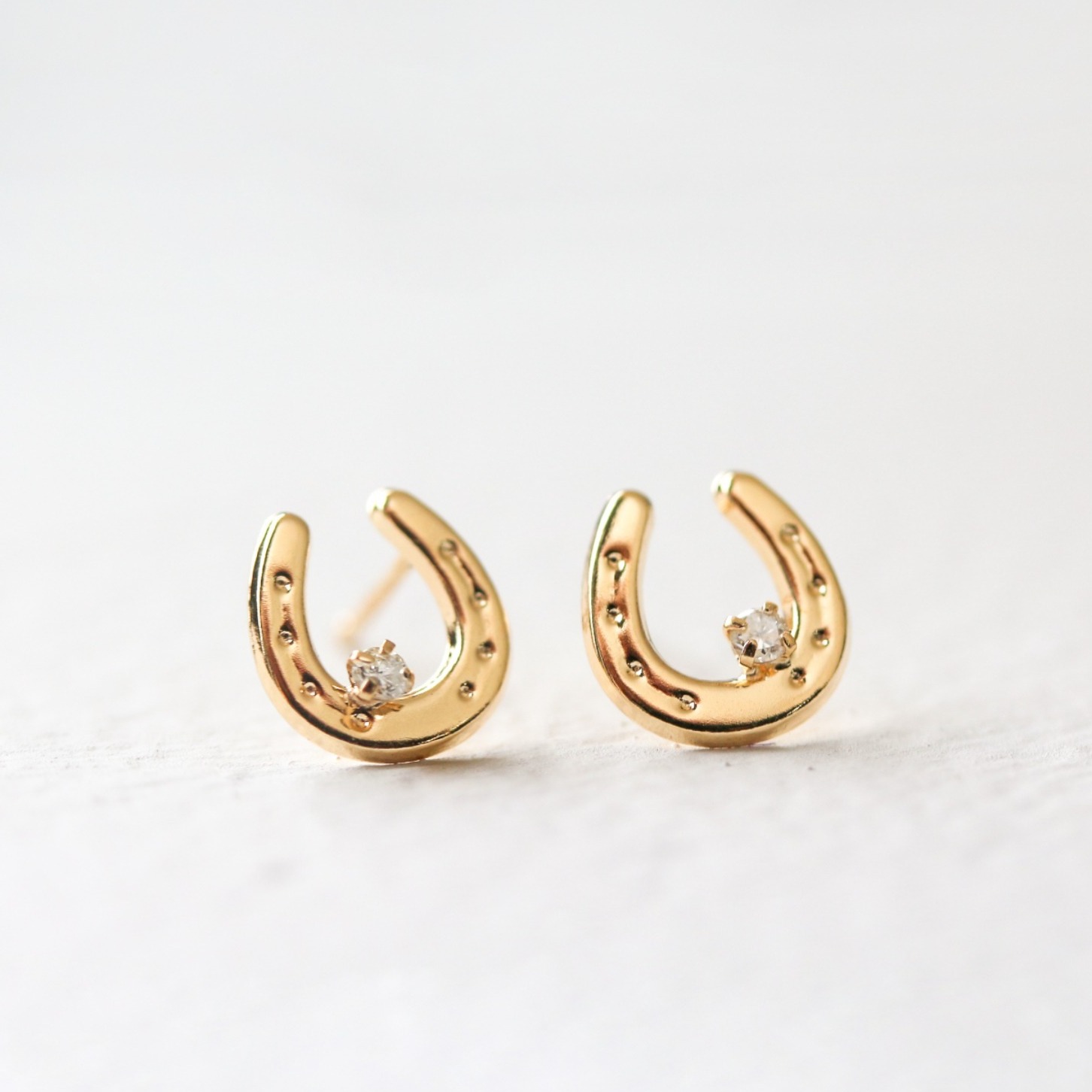 ダイヤモンド ホースシュー ピアス | K18