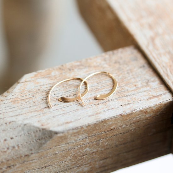 ゴールド フック ピアス | K18