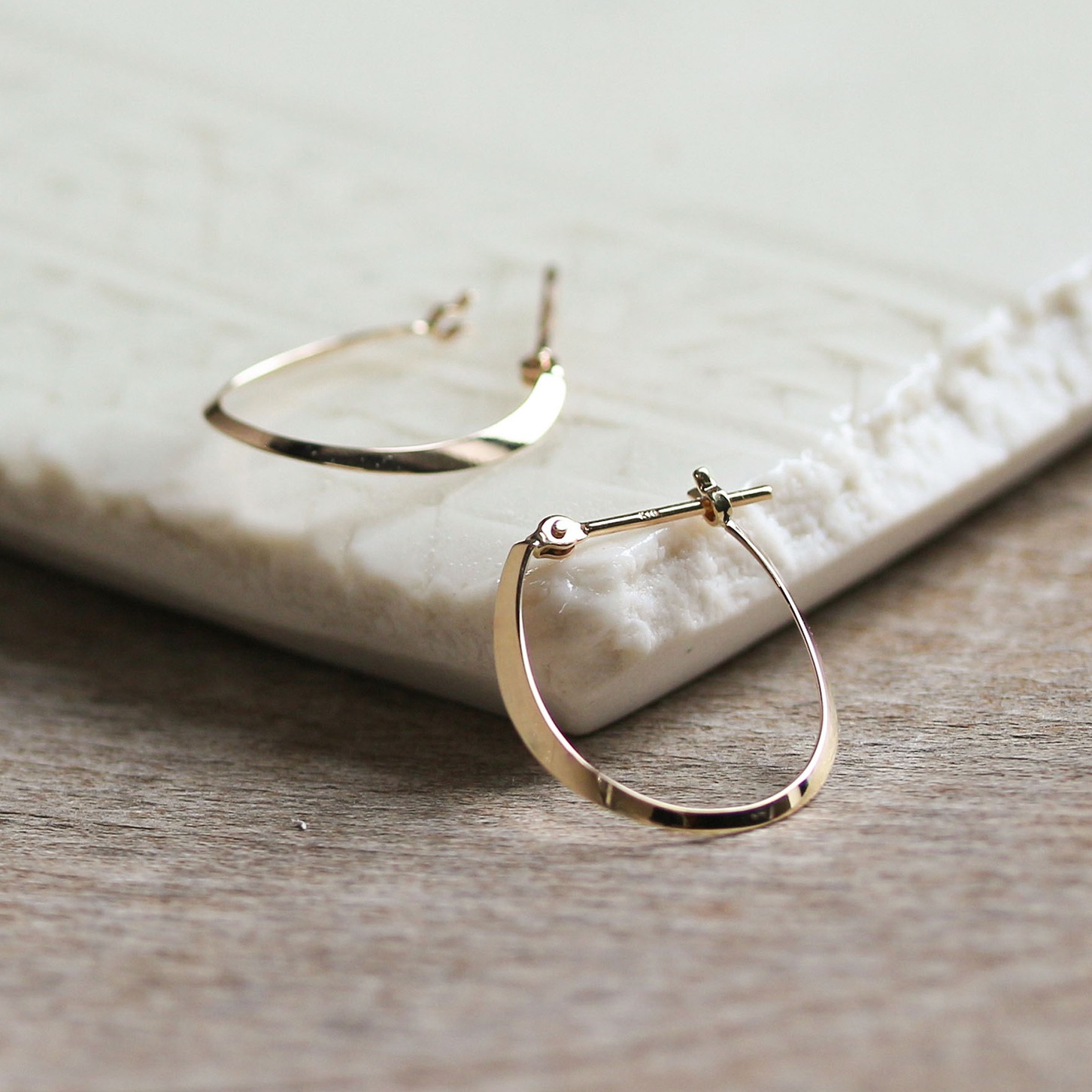 ゴールド フラット スナップ フープ ピアス | K10YG