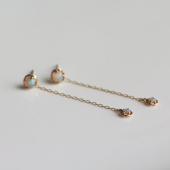 オパール チェーン ピアス | K10YG