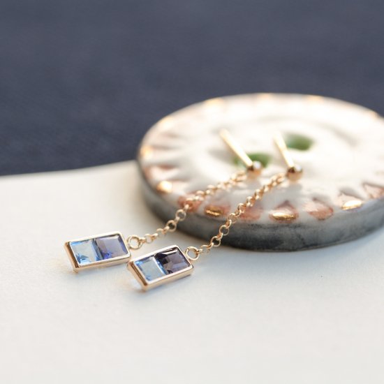 アイオライト / ブルークォーツ バイカラー ピアス | K18