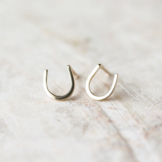 ゴールド ホースシュー ピアス | K10YG